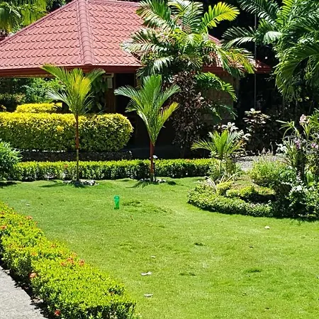 Mountain View Cottages Mambajao Exterior photo